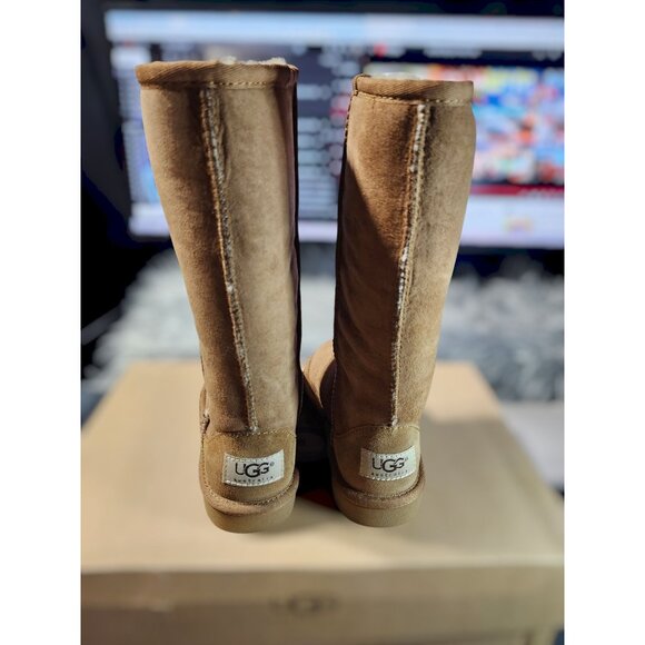 UGG boot Classic Tall Chestnut Size 13 - Picture 6 of 6